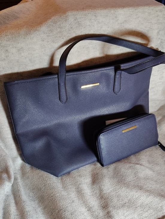 Osfm Handbags - Elegant Navy Tote with Matching Wallet - Minimal Gold Accent